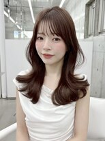 フォンズ(FONS)&nbsp;レイヤーカット　ワンカールレイヤー　外ハネくびれ
