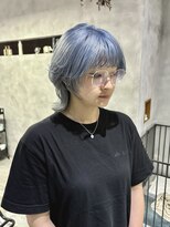 リュッカ(Lyuck) 【SAKI】ショートウルフ/くすみブルー/ライトブルー