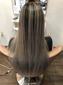 リオン(RION)の写真/【TOKIO/COTA】髪質改善で理想の"素髪美"へ。何度も触りたくなる極上うるツヤ髪♪