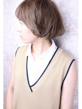 キャアリー(Caary) Caaryボブと人気カラーの謎、。