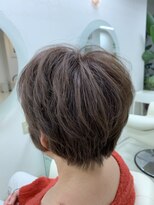 グラサラリュン カジュアルショート