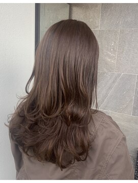 メゾン アヴァロ(Maison Avallo) #ブラウンベージュ#ゆるふわロング