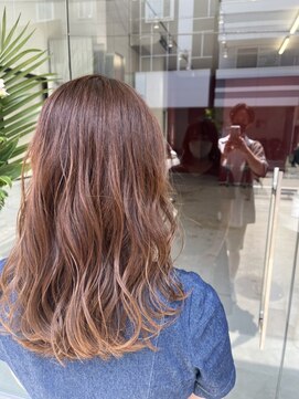 ラフランクリー(la frankly) 20代30代/大人かわいい/小顔ひし形/髪質改善/レイヤースタイル