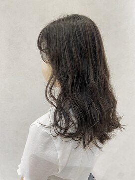 ストック(Stock) ダークアッシュ