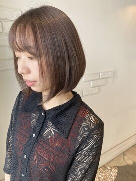 ユイバイラドンナ(Huit by LADONNA) ナチュラルにまとまるボブヘア