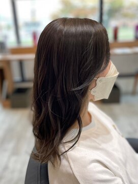 アトリエコア(Atelier Coa) ミルクティーベージュカラーくびれヘアグレージュカラー韓国