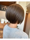 ショートボブ