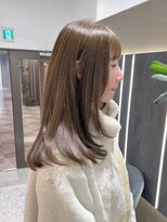 ソエル(Soell)&nbsp;レイヤーカット ミルクティー 前髪あり 髪質改善 30代40代女性