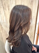 サイン(SIGN)&nbsp;大人かわいいデジタルパーマ/透明感イルミナカラー