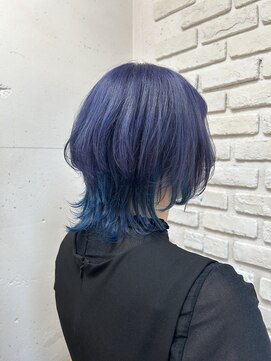 ビランチェ 池袋(bilancia) ネイビー/ターコイズブルー/インナーカラー/クラゲスタイル