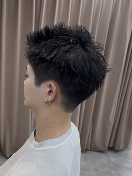 ケシキ 表参道 原宿(kesiki.) スパイキーショート（刈り上げ）