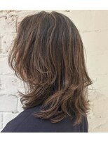 ハロウ 天神(Halou)&nbsp;白髪ぼかし×地毛ハイライト