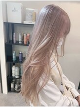 ペレ 原宿(PELE)&nbsp;ダークパープルナチュラルショート夏のヘアアレンジ原宿