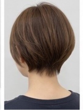 エースカラー メガドン・キホーテ大阪弁天町店(Ace Color) 【低刺激】根元リタッチ（3cm以内）白髪染め￥2900