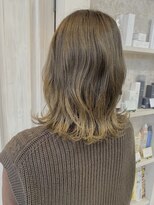 キャアリー(Caary)&nbsp;福山市美容室Caary ミルクティーベージュ グラデーション