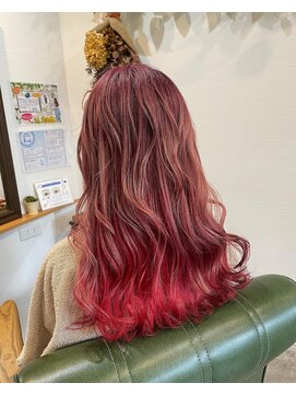 ルームスヘアー(Rooms Hair) グラデーションカラー ベビーピンク ハイトーンカラー