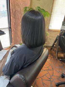 ロッソバイアルター 鎌取(ROSSO by aL-ter) ☆肩下重め大人ボブ☆