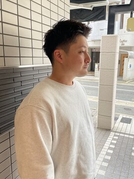 ウェルネス(Wellness) スキンフェードツイストスパイラルツーブロックマッシュ95