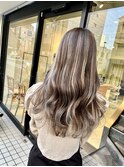 ハイライト/20代30代40代/ブリーチ/ミルクティーカラー/ロング