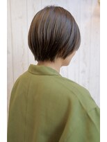 ビューティライブラリヘアラボサロン(BEAUTY LIBRARY Hair Lab Salon)&nbsp;高艶イルミナカラーオリーブベージュショートボブ