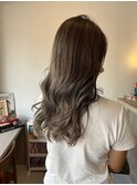 サラツヤロングヘア×アッシュグレー