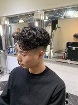 メリケンバーバーショップ フクオカ(MERICAN BARBERSHOP FUK)&nbsp;ハイライトマッシュパーマウルフアッシュブラック