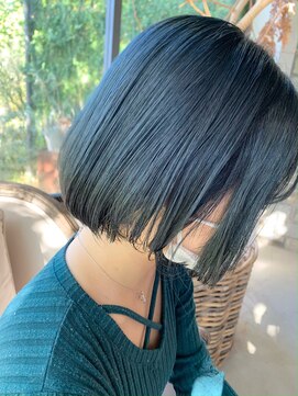 フー バイ セリナ(Fuu.by serina) ボブ×ブルーブラック