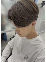 キートス(Kiitos)&nbsp;【定番人気】スッキリ前下がりセンターパート