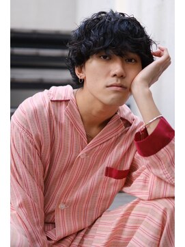 ブークル(boucle) ギークパーマ　メンズショート　ニュアンスパーマ