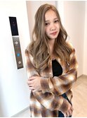 くすみミルクティーベージュ