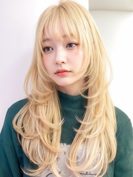 シェリ(che'rie) 韓国ヘアーハッシュカットレイヤーカットハイライトカラー