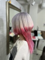 リトル(Re:tle)&nbsp;【河野有希】ホワイトからレッドのグラデーションカラー