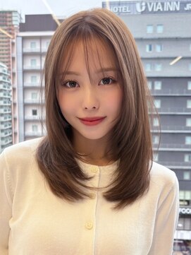 ルージュシー 堀江(RU10C) レイヤーカット/ブリーチなしダブルカラー/ハニーベージュ