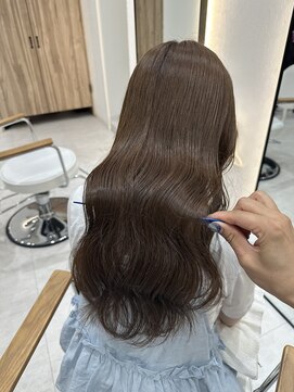 ジーナ 吉塚(Zina) 艶巻き 透明感ショコラブラウン【福田れん】吉塚美容室 髪質改善