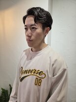 イット(it.)&nbsp;it. YUI フェザーパーマ 就活スタイル