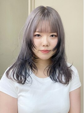 パークレーン アイス イヴェン アネックス(PARK LANE ICI yeven.anx) ブリーチカラーブリーチなしカラーハイトーンレイヤーカット