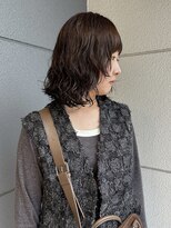 ヘアーアイストゥーレ(HAIR ICI TRE)&nbsp;ミディアムパーマ　レイヤーカット　ダークブラウンブリーチなし
