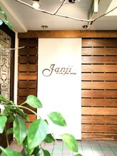 ジャンジー(Janji)