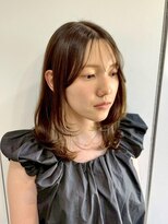 イチエ(ICHIE)&nbsp;20代30代 大人可愛い顔周りレイヤー ミディアムレイヤースタイル