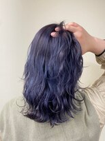 アイコニック 天神店(ICONIQ)&nbsp;ツヤ感ブルーカラー