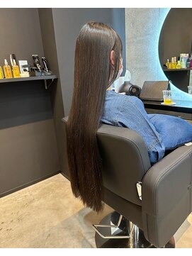 ゲン(gen) 【坂元 智信】スーパーロング縮毛矯正