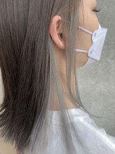 インナーカラーでチラ見せ可愛いヘア！