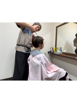 大型サロンが苦手な方にもオススメ☆お客様一人ひとりのお悩みに寄り添い、理想のスタイルを実現します◎