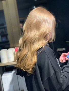 レヴール(reveur) (髪質改善/メンズカット/インナーカラー/ケアブリーチ/学割U24)