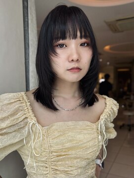 ヤヨイブレインズフェアリー(YAYOI BRAINS fairy) 顔まわりのレイヤーがポイントのミディアム☆