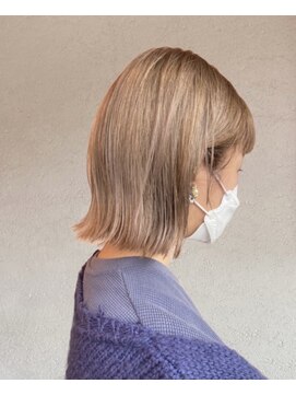 ソルーナ(SOLUNA) 切りっぱなしボブ