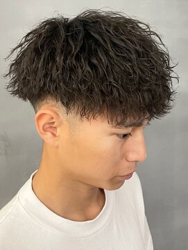 バース バイ ハピネス(BIRTH by happiness) 奈良ツイストスパイラルパーマフェードマッシュ
