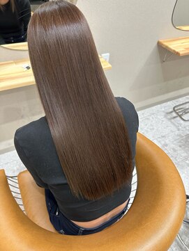 シカ 神戸三宮元町店(Cica) ベージュ　オリーブベージュ　ブリーチなしダブルカラー　三宮