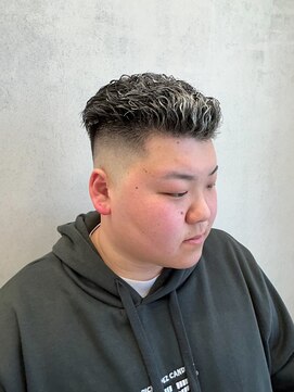 ルースト 西院店(ROOST) 極道パーマ×ホワイトハイライト