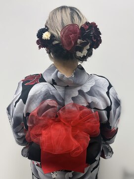 アールエーサロンモノクロ 秋葉原(RA SALON モノクロ) サイドお団子 浴衣ヘア